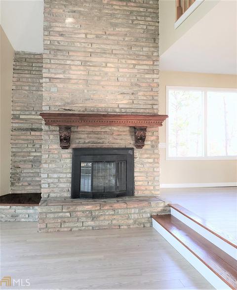 200 Custer Ct, Warner Robins, GA 31093 photo 4