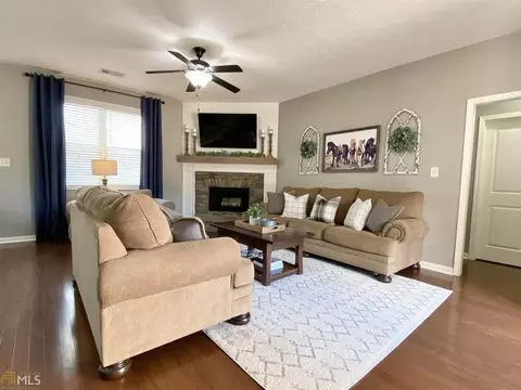 232 Edgemont Ct, Lagrange, GA 30240 photo 4