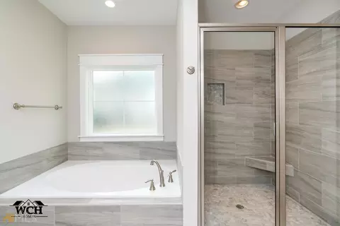402 Stonegate Trl, Perry, GA 31069 photo 6