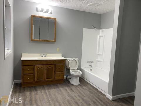 153 Spruce Ln, Cornelia, GA 30531 photo 8