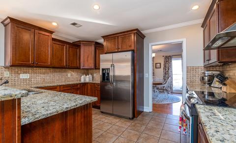 2030 Peachbluff Dr, Duluth, GA 30097 photo 7