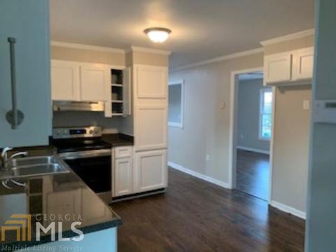 419 Hedlund Dr, Warner Robins, GA 31088 photo 2