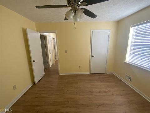 3535 Rex Rd, Rex, GA 30273 photo 8