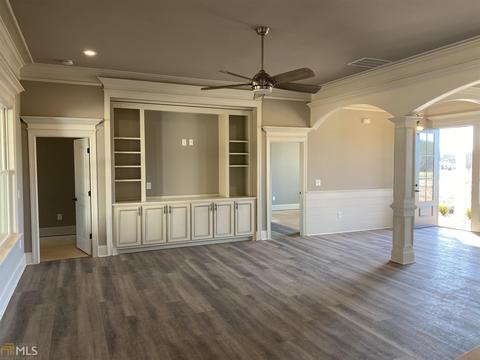 54 Jonathans Roost Rd, Williamson, GA 30292 photo 2