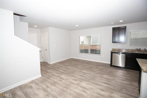 150 Blue Heron Way, Covington, GA 30016 photo 4