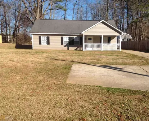 130 3rd St, Fruithurst, AL 36262 photo 2