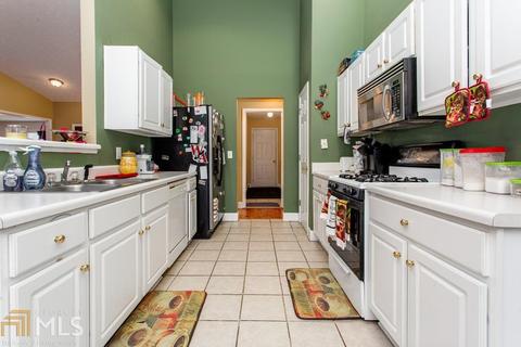 1024 Riverclift Dr, Covington, GA 30016 photo 9