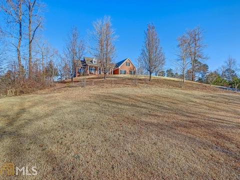 17 Bryant Dr, Toccoa, GA 30577 photo 3