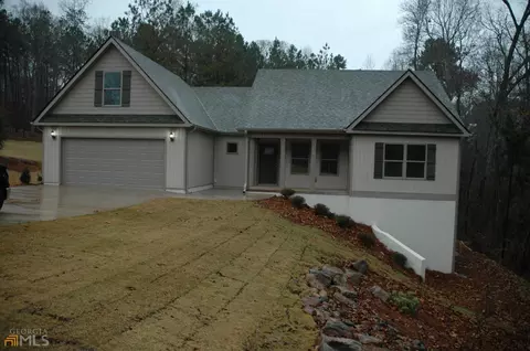 124 Copper Creek Dr, Lagrange, GA 30240 photo 1