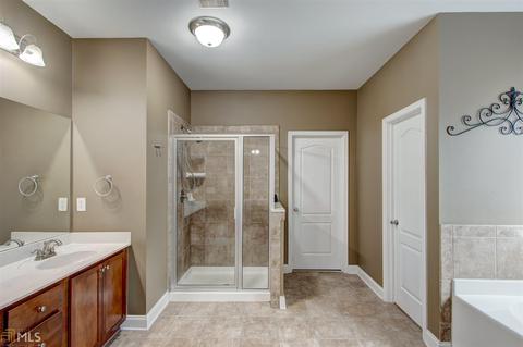 330 Chandler Bluff Ct, Grayson, GA 30017 photo 38