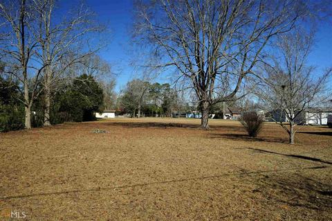 406 E Smith St, Claxton, GA 30417 photo 11