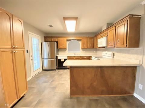 103 Clearwater Dr, Lagrange, GA 30241 photo 11
