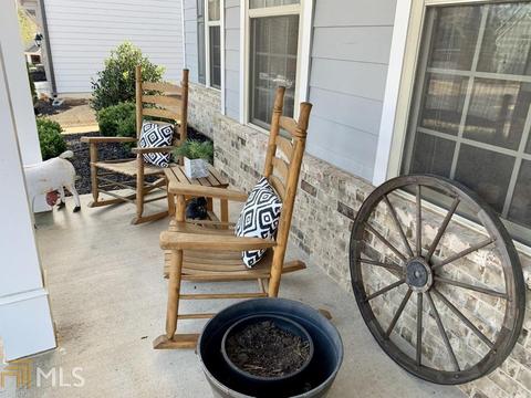 2058 W Hampton Dr, Canton, GA 30115 photo 3