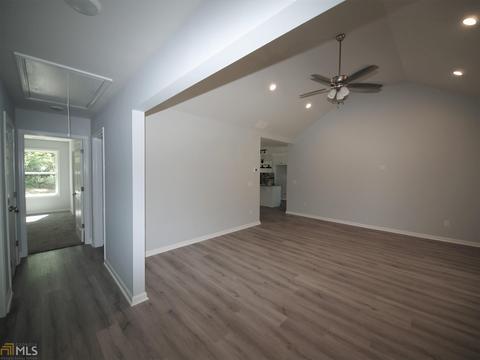 30 Oakleaf Ct, Covington, GA 30014 photo 4