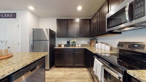 366 Whitby Ter, Hampton, GA 30228 photo 36