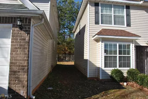 535 Barshay Dr, Covington, GA 30016 photo 4