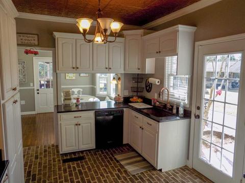 335 E College St, Ailey, GA 30410 photo 8