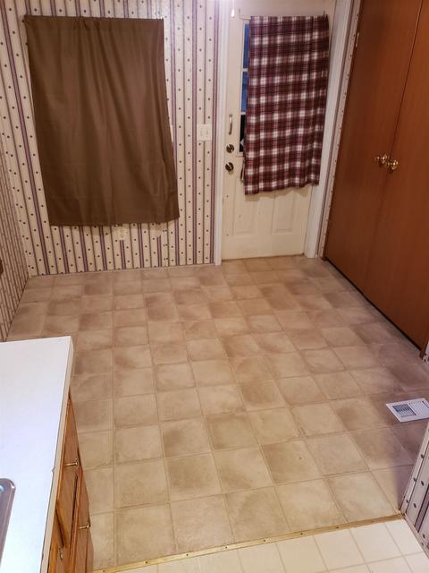 128 Holly Springs Rd, Toccoa, GA 30577 photo 8