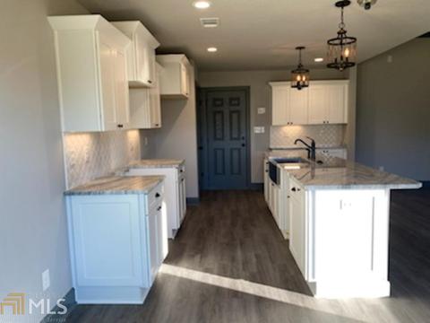 121 Locks Heath, Perry, GA 31069 photo 5