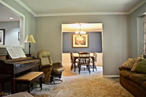 95 Taylor Len Dr, Lagrange, GA 30240 photo 9