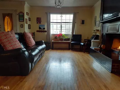 899 Second St, Stone Mountain, GA 30083 photo 6