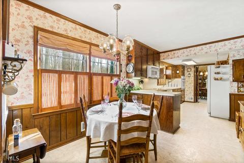 5848 Foxfield Trl, Rex, GA 30273 photo 13