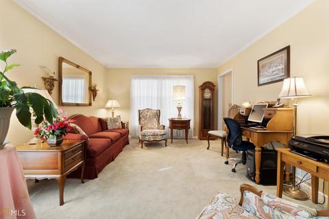 5848 Foxfield Trl, Rex, GA 30273 photo 6