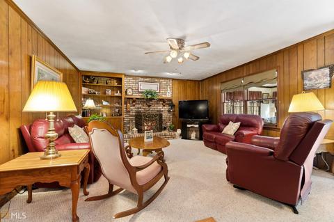 5848 Foxfield Trl, Rex, GA 30273 photo 16