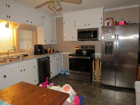 170 Persimmon St, Toccoa, GA 30577 photo 12