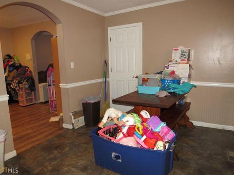 170 Persimmon St, Toccoa, GA 30577 photo 13