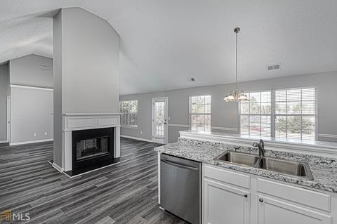 313 Yorkshire Trce, Hampton, GA 30228 photo 11