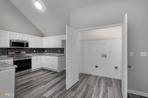 313 Yorkshire Trce, Hampton, GA 30228 photo 12
