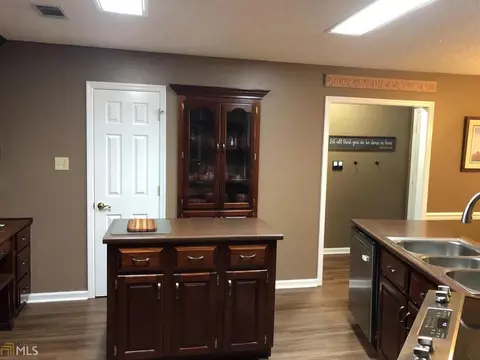 4 Sandstone Ct, Centerville, GA 31028 photo 5