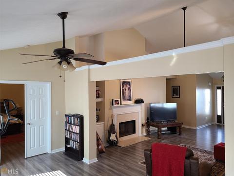 211 Sandstone Dr, Hampton, GA 30228 photo 3