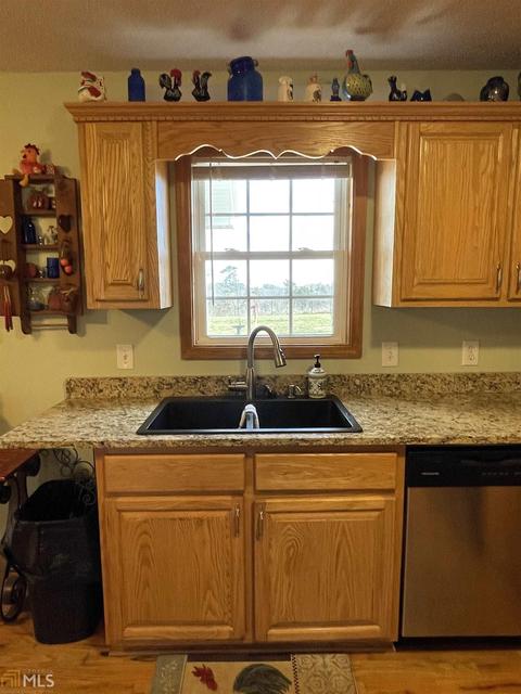 149 Elmina Dr, Toccoa, GA 30577 photo 9