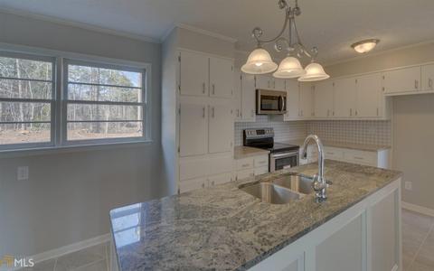 141 Long Rd, Toccoa, GA 30577 photo 4