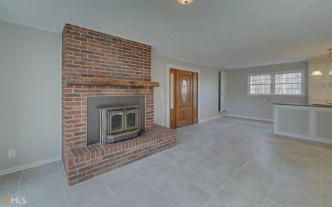 141 Long Rd, Toccoa, GA 30577 photo 8