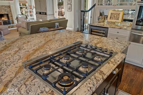 5910 Ettington Dr, Suwanee, GA 30024 photo 17