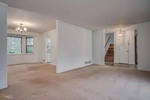 3386 Stonecrest Ct, Chamblee, GA 30341 photo 9