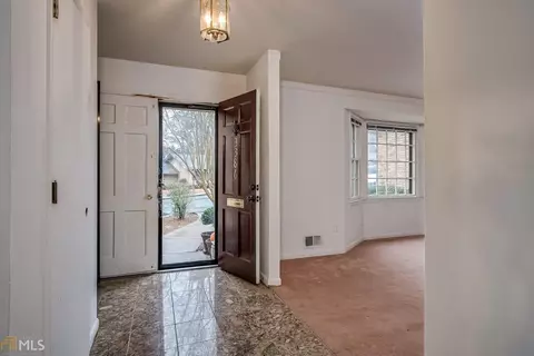 3386 Stonecrest Ct, Chamblee, GA 30341 photo 5