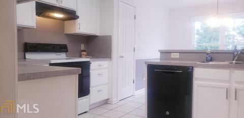 85 Dearing Woods Ct, Covington, GA 30014 photo 9