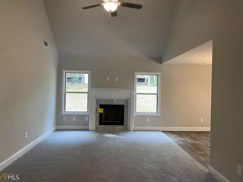 145 Joyce Run, Winder, GA 30680 photo 2
