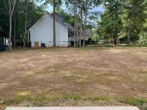 145 Joyce Run, Winder, GA 30680 photo 11