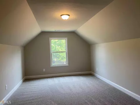 145 Joyce Run, Winder, GA 30680 photo 9