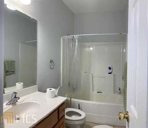 135 Trinity, Dublin, GA 31021 photo 9