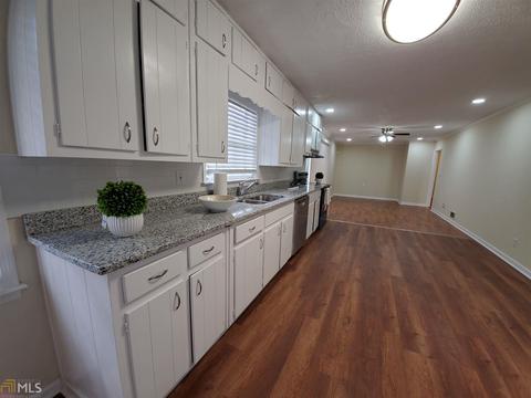 1359 John Robert Dr, Morrow, GA 30260 photo 17