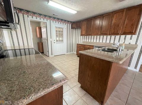 119 Ford Dr, Lagrange, GA 30240 photo 3
