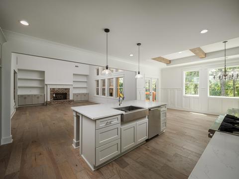 305 Forest Pointe Dr, Forsyth, GA 31029 photo 11