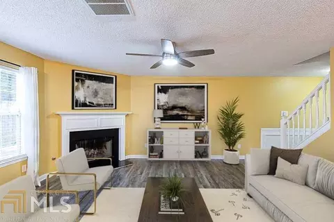 375 Barshay Dr, Covington, GA 30016 photo 2