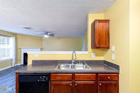 375 Barshay Dr, Covington, GA 30016 photo 8
